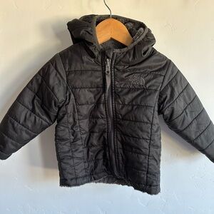 2T Toddler The North Face Reversible Puffer Black and Soft Grey Sherpa Fleece